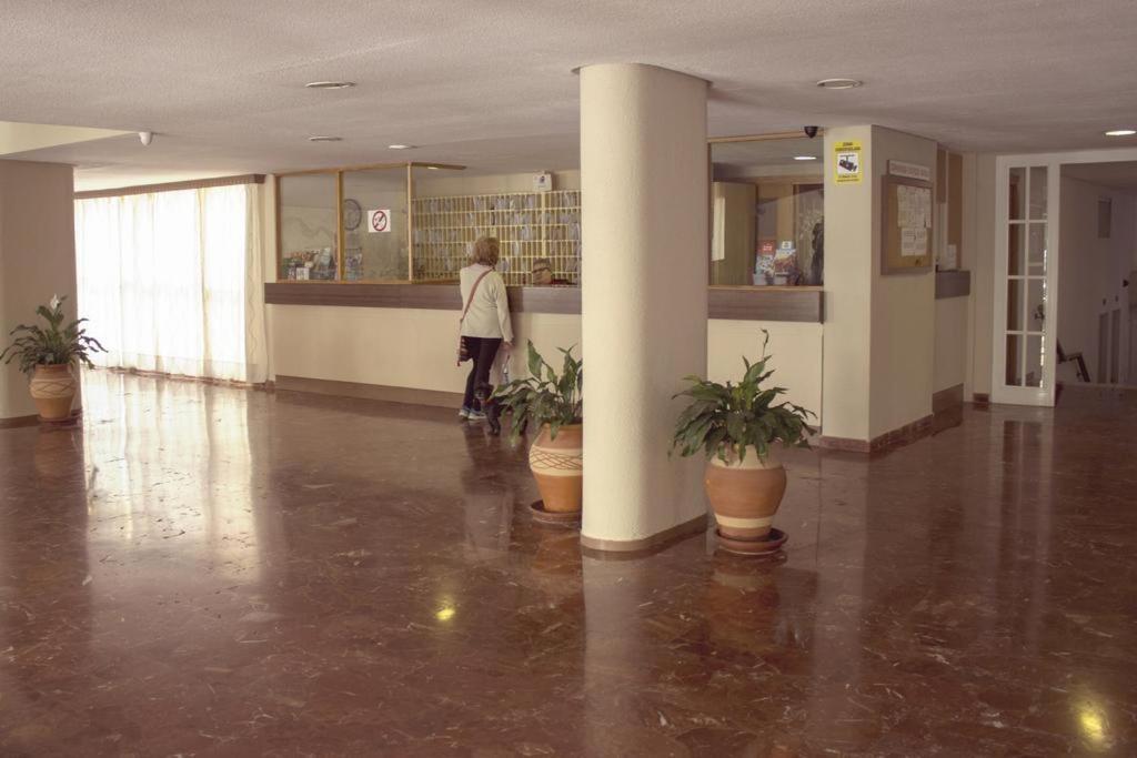 Aguila Apartamento Con Vistas Benalmádena Exteriör bild